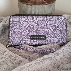 NWOT Simply Southern Card Wallet